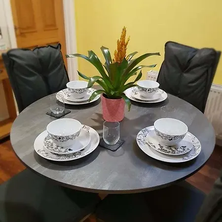 The Musical Ceol Cottage 1-Bedroom - Sleeps Four Ballynahinch Exterior photo