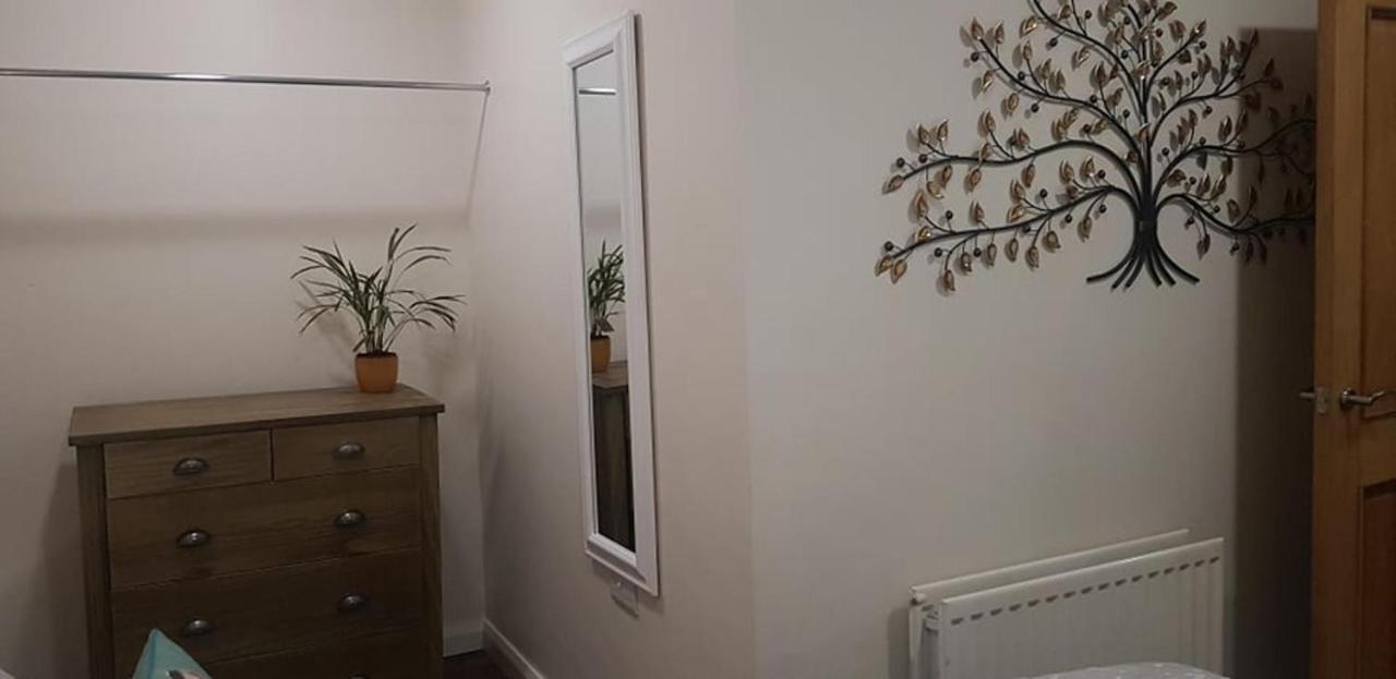 The Musical Ceol 1-bedroom - Sleeps Four Ballynahinch